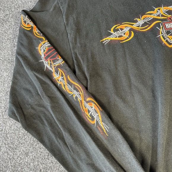Vintage Harley Davidson Motorcycle Biker LS Barbwire Shirt Size Large Y2K Flames - Picture 3 of 7